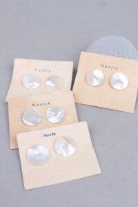 1930-40s Mother of Pearl Clip Earrings (Never Used) - Afbeelding 3