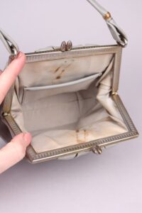 1940-50s Grey Faux Leather Handbag - Image 8
