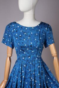 1950-60s Blue White Day Dress | S-M - Image 4