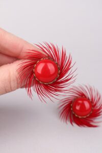 Mid-Century Red Pinwheel Clip Earrings - Afbeelding 9